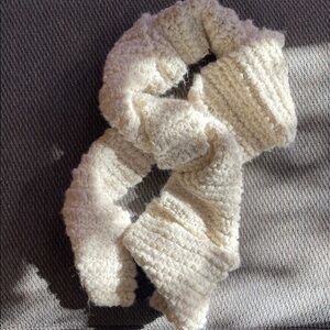 J Crew Handknit Chunky Soft Ivory Knit Cozy Long Winter Scarf